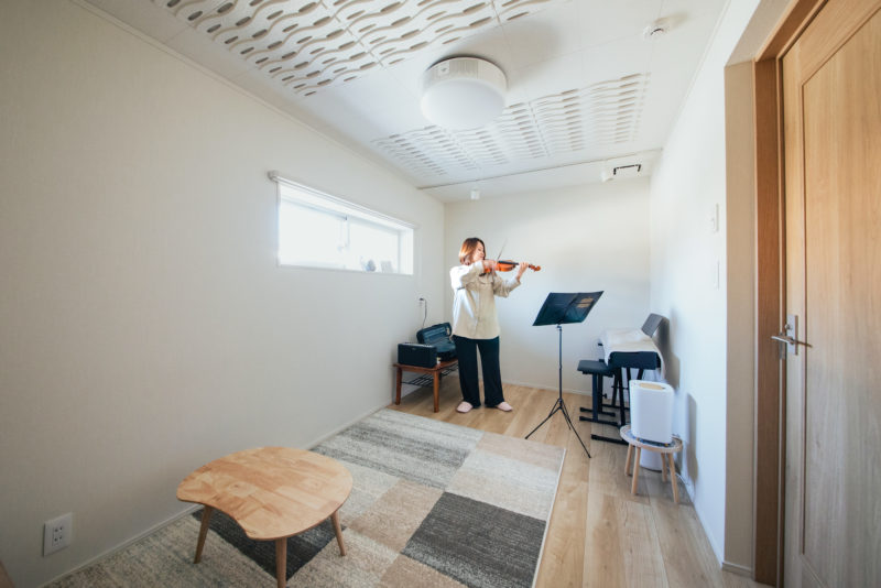 バイオリニストのための部屋。